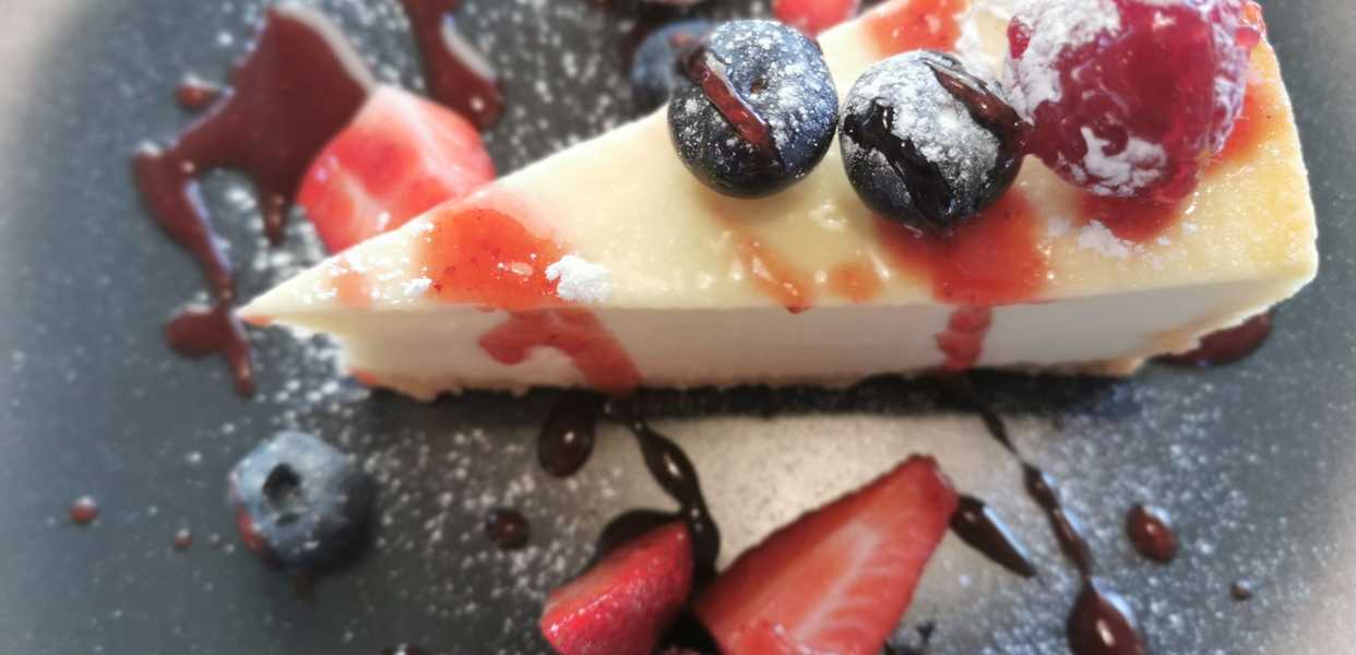 „NY Cheesecake“ sūrio pyragas