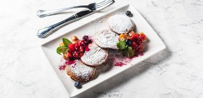 With Oven Baked Apple Filling (VEGAN)