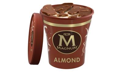 Magnum Almond 0,465 l