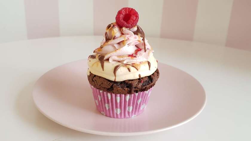 Brownie - malina - karamel kapkejk