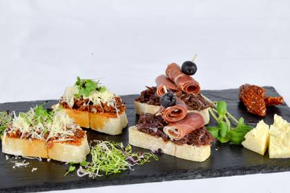 Bruschetta rinkinys 8 vnt.