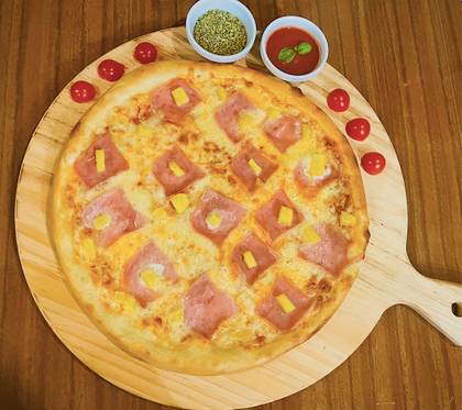 Hawaiian Pizza