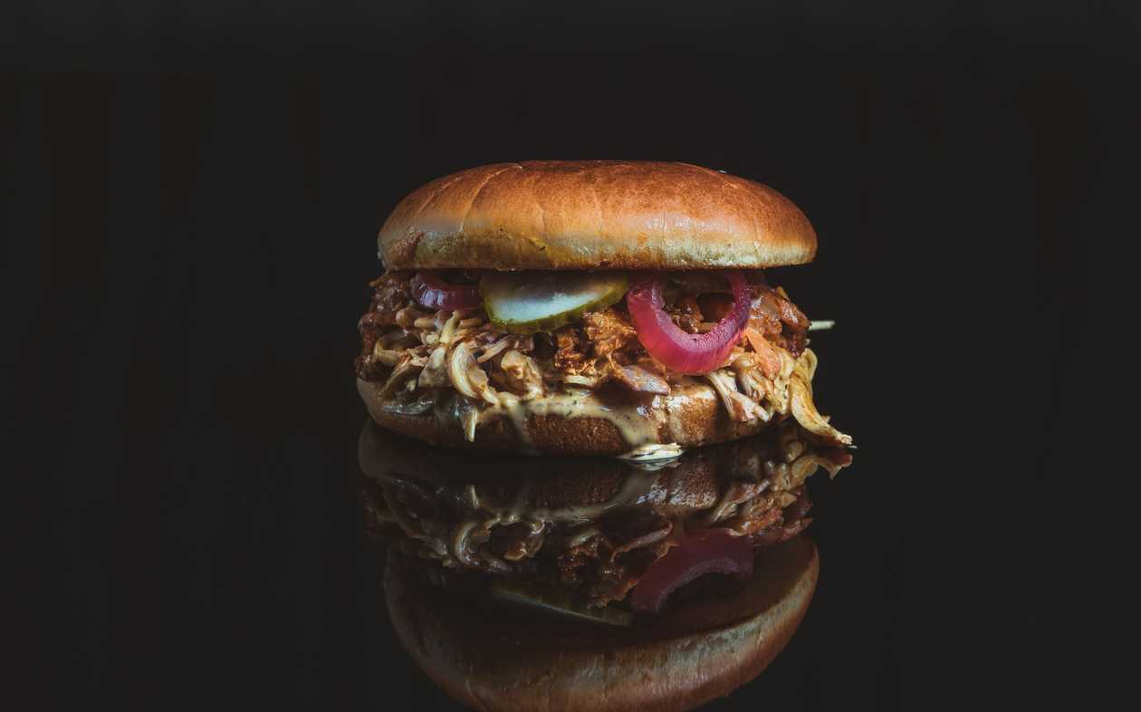 Burger with pulled rib meat