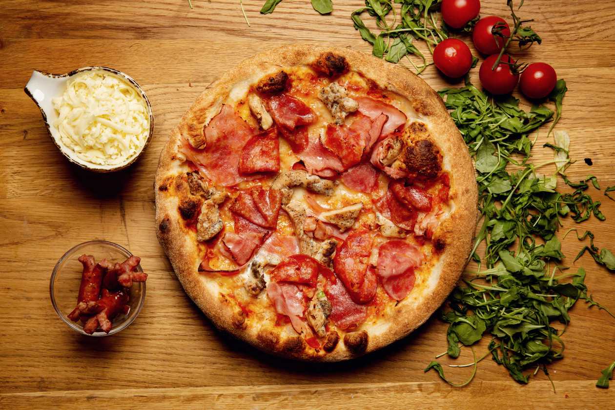 Pizza Canibale