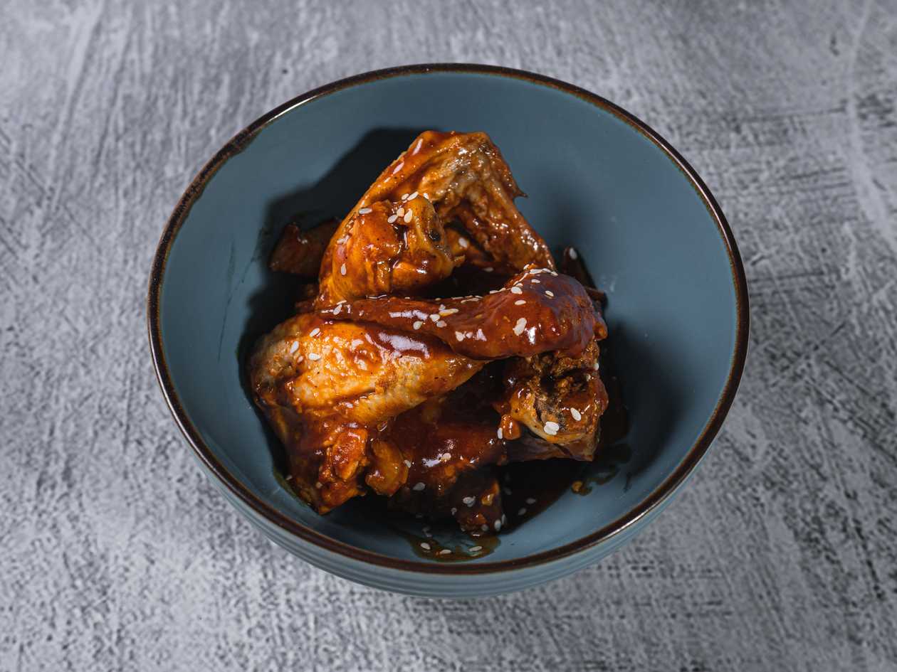 Sticky Chicken Wings