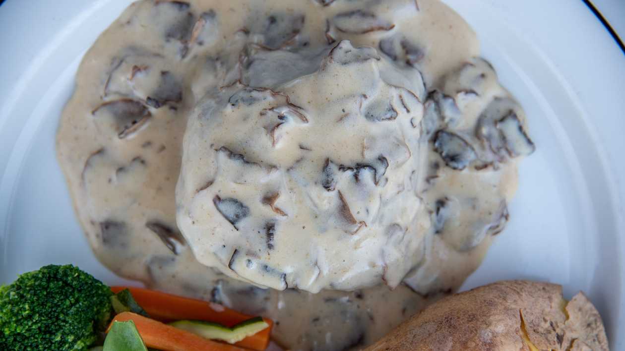 Fillet Steak with Mushroom Sauce (Approx. 240 gr)