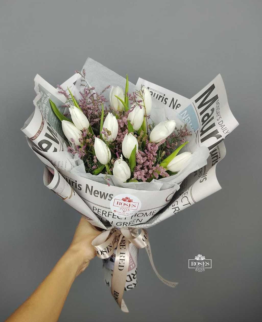 White tulips N1