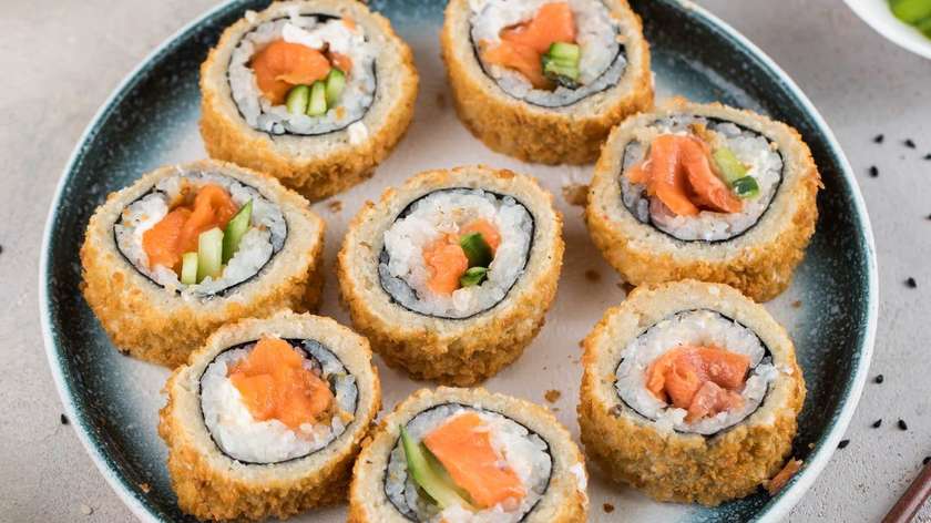 Salmon Tempura Roll