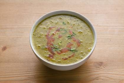 Spinach Vegan Soup 1 spicy
