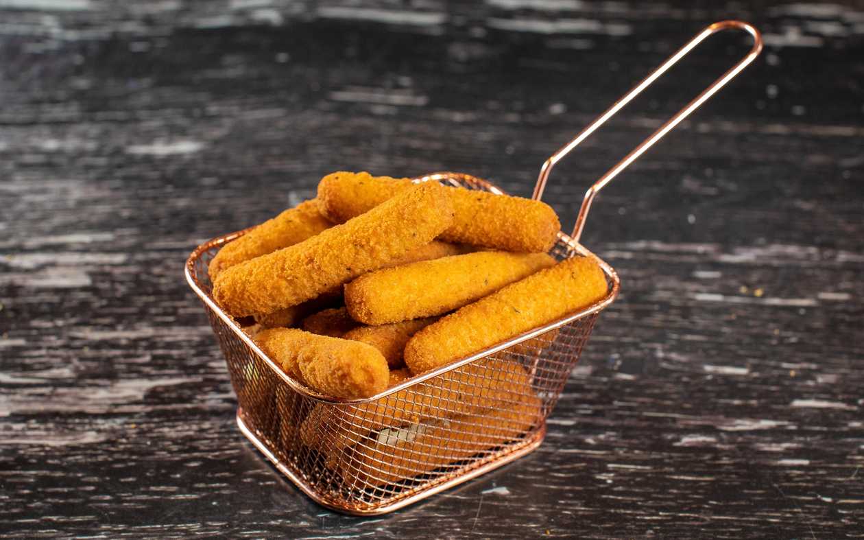 Mozzarella sticks pack x12