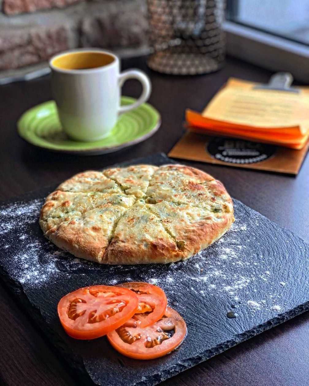 Megrelian Khachapuri with Cheese