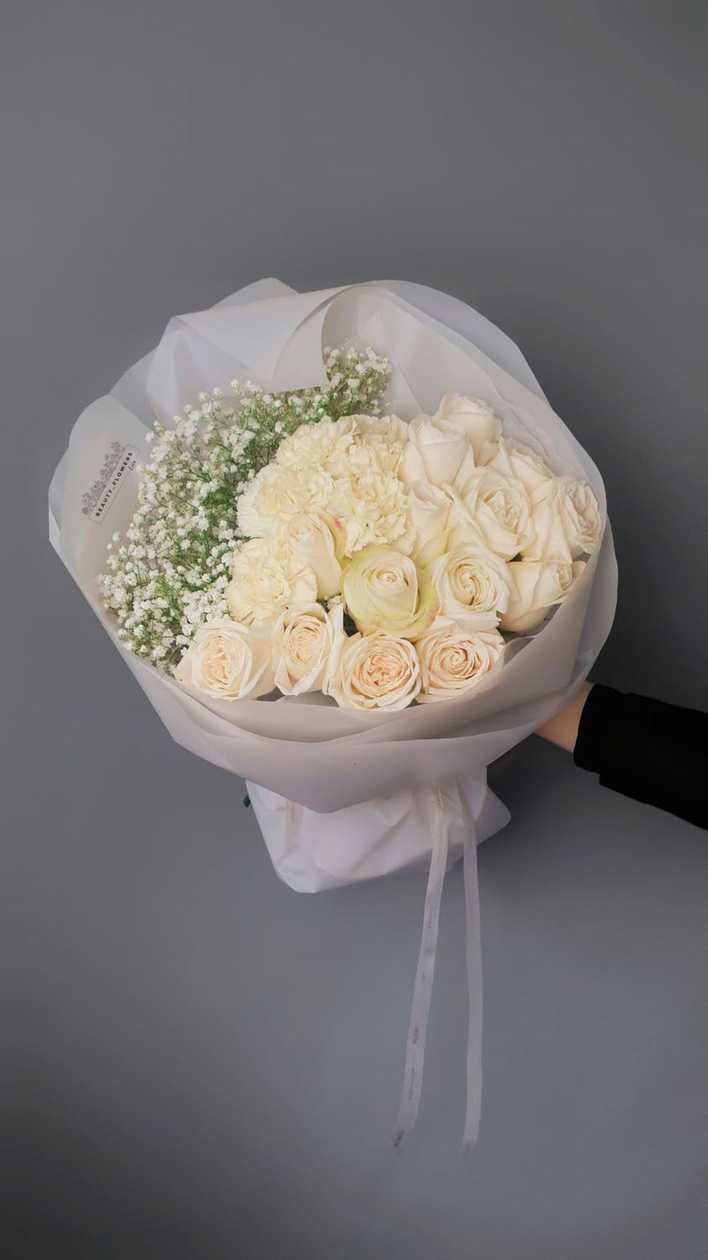 15 Pcs Rose Carnation Gypsophila