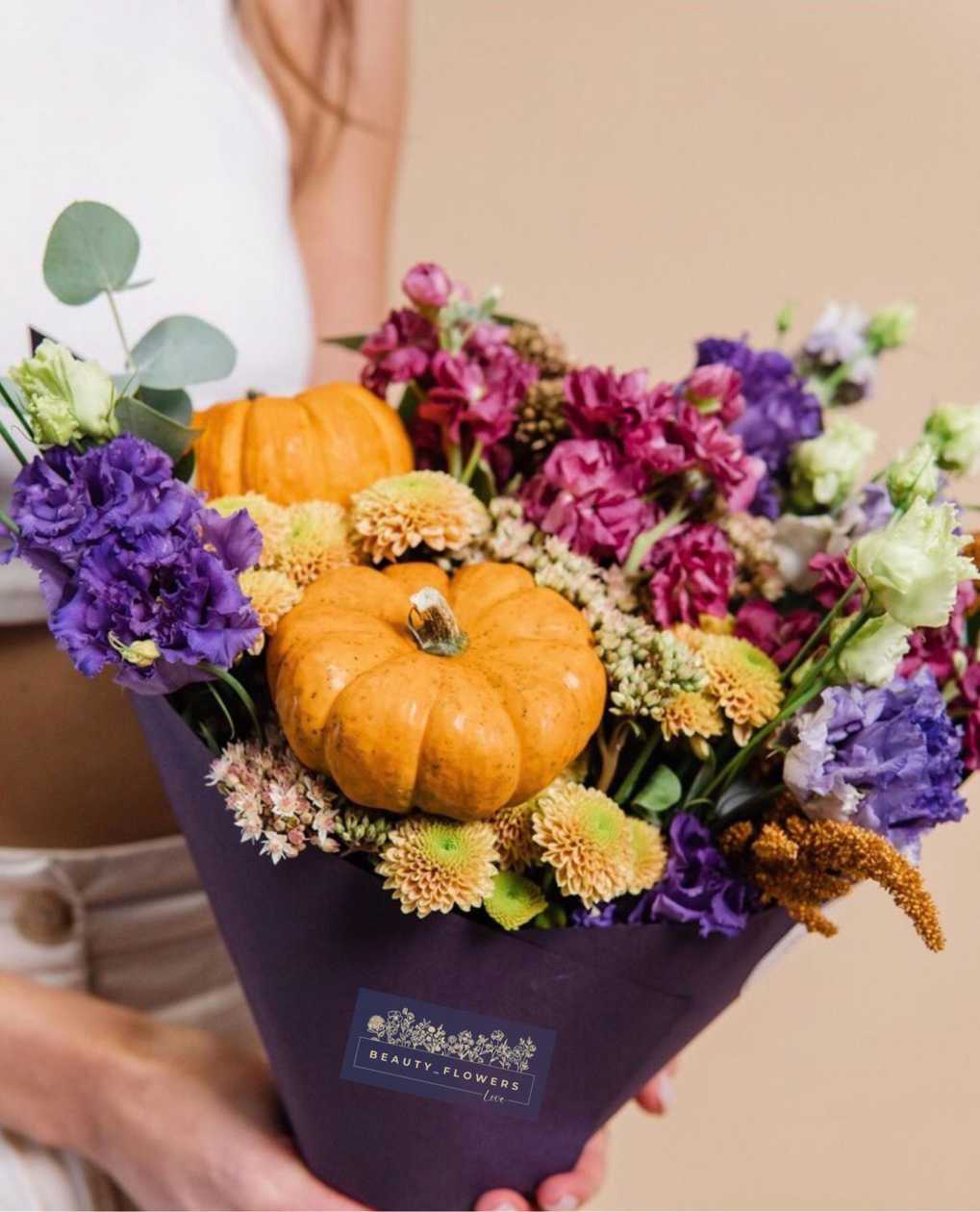 Matiola Eustoma Decorative Pumpkin Eucalyptus