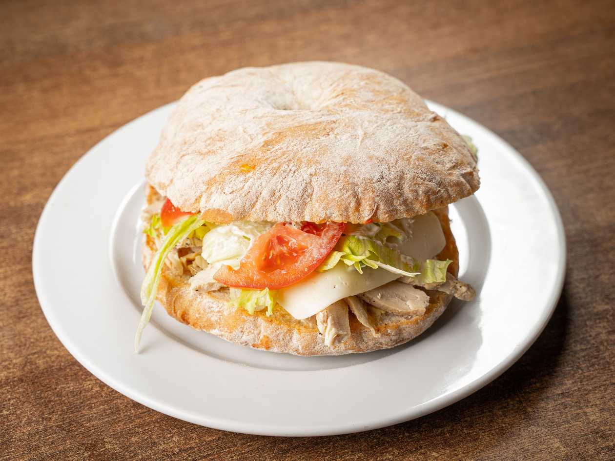 Chicken Coleslaw Ftira