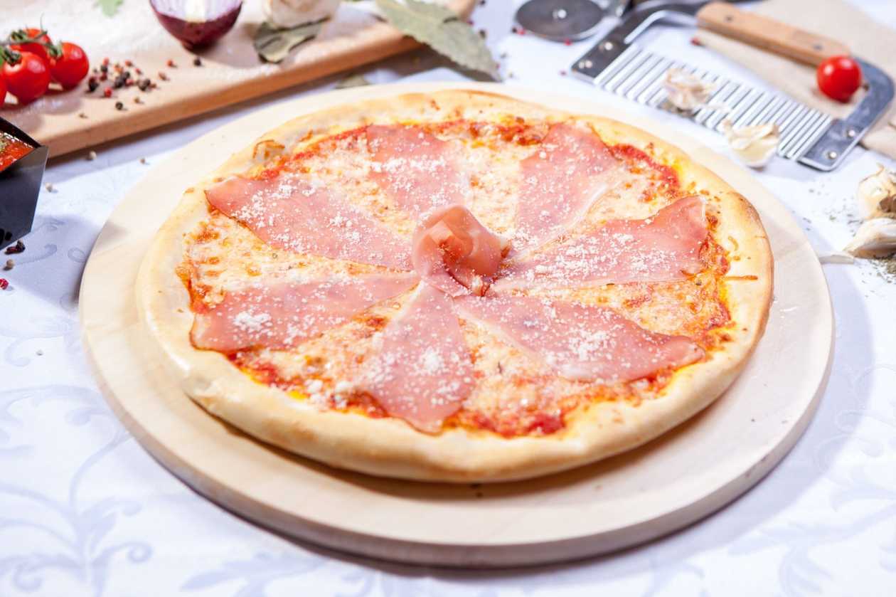 Pizza  Prosciutto Crudo