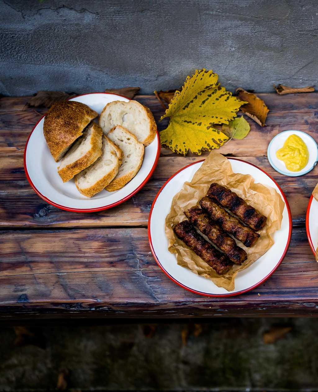 4 Artizanal skinless sausages