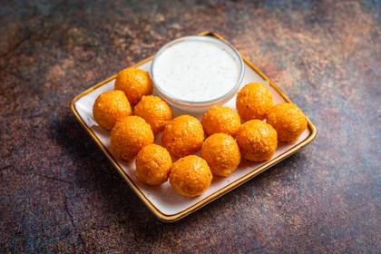 Golden Cheese Balls