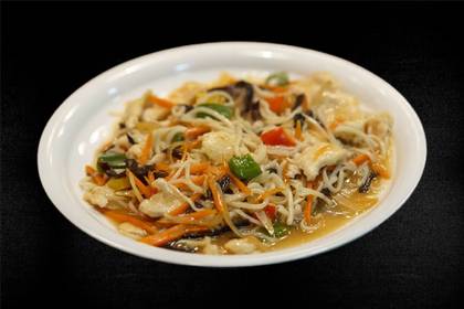 K9. Pasta with chicken and coconut milk sauce