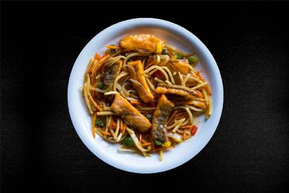 K15. Salmon with bamboo