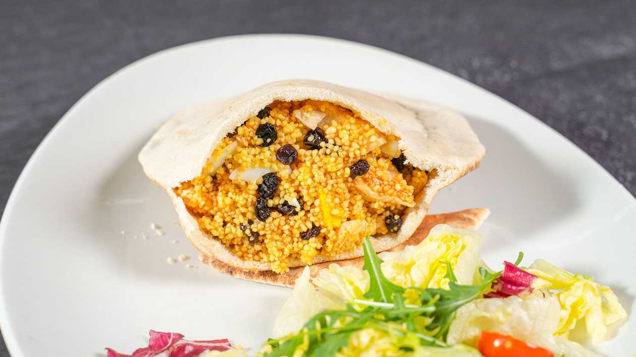 Fruity Chicken Pita