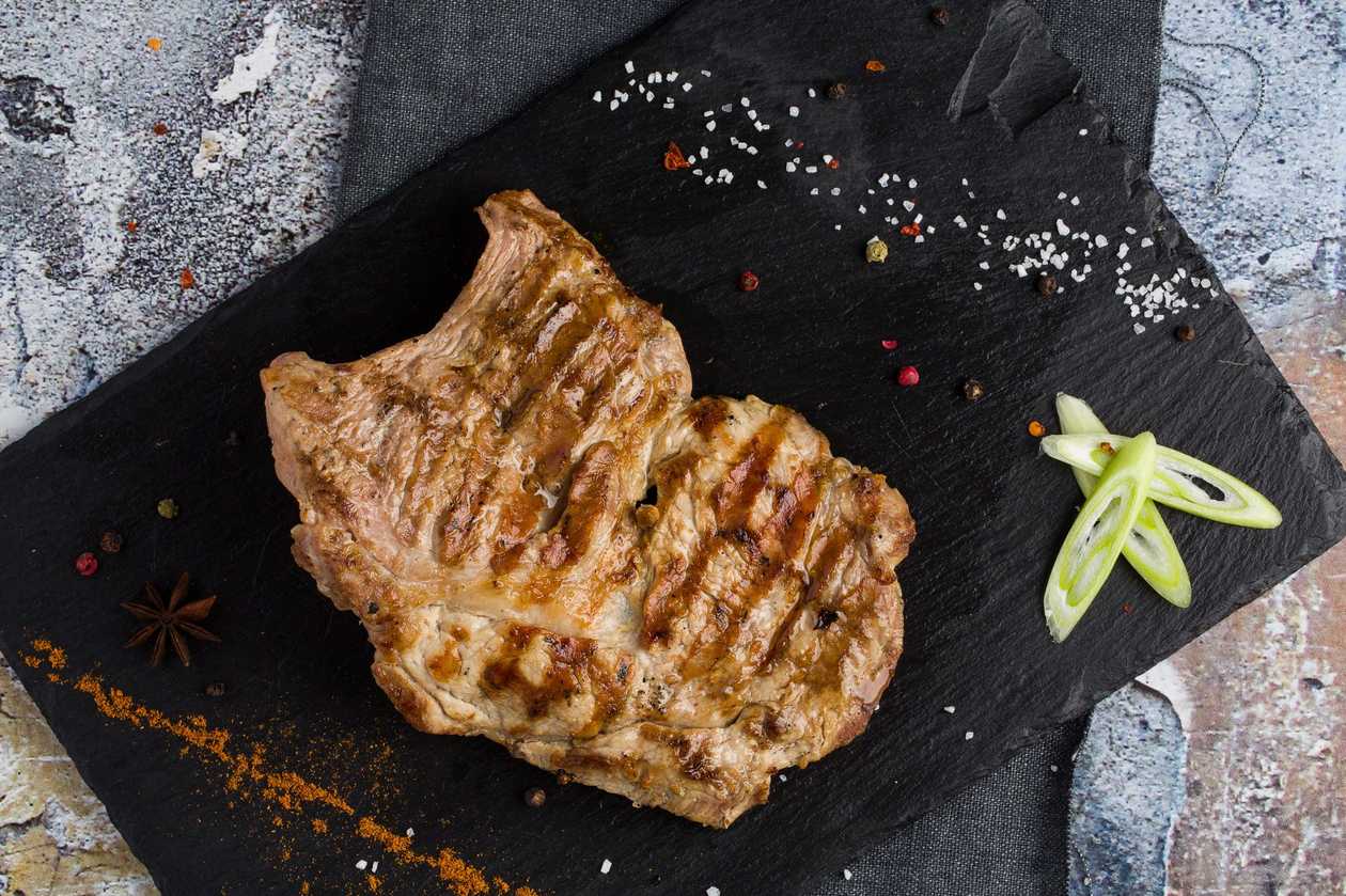 Ceafa de porc #180g