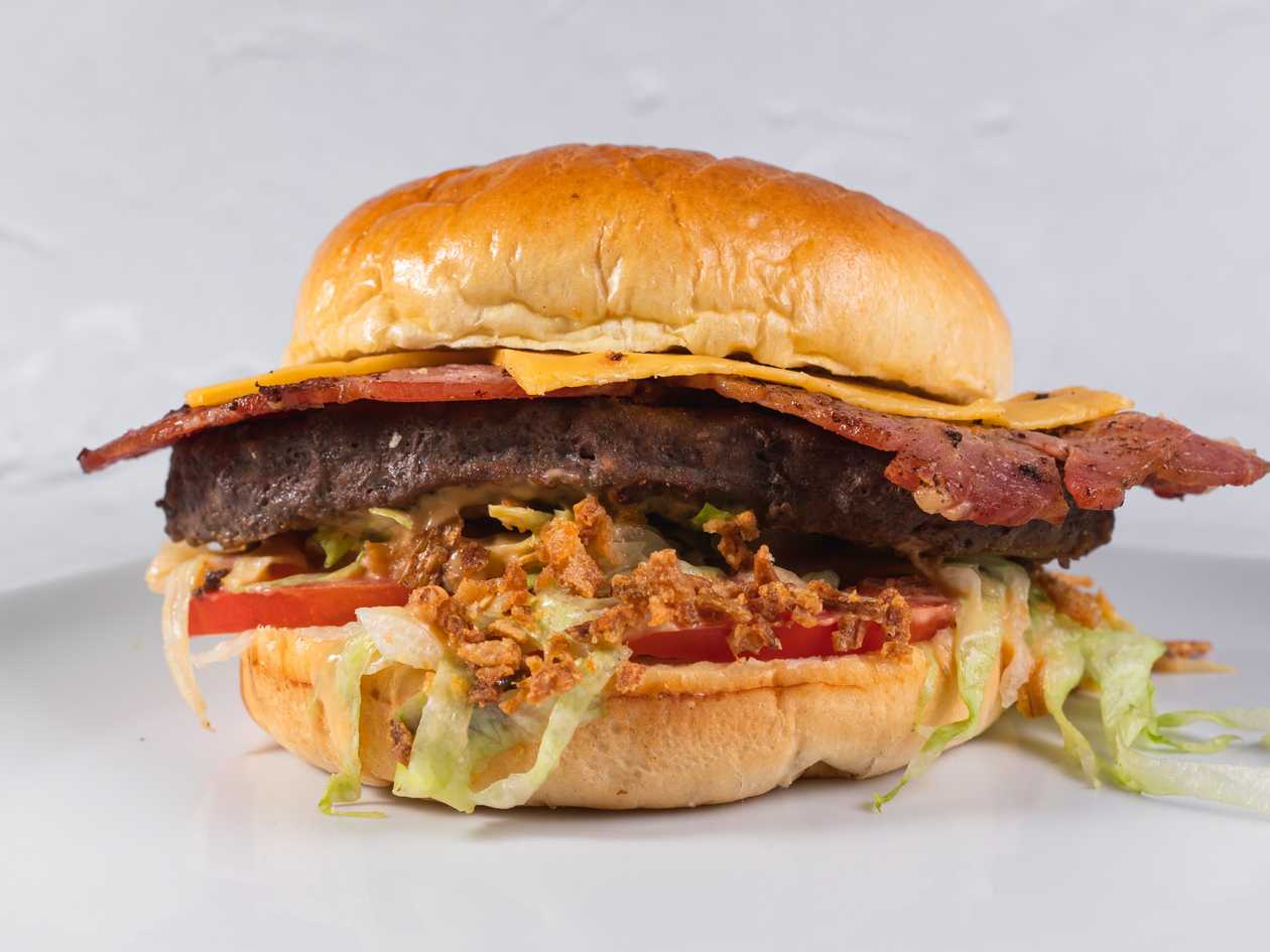 Burger Supreme & Fries