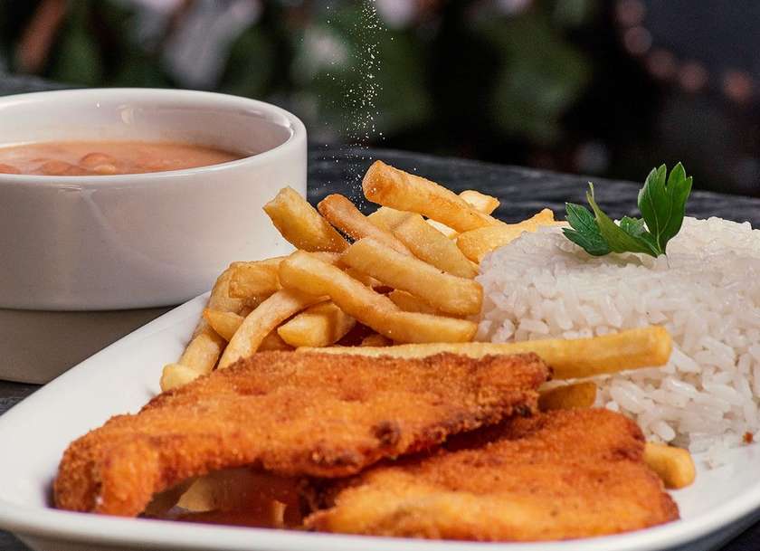 File de Frango à Milanesa
