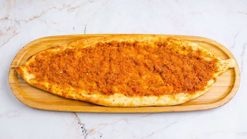 Qıyməli Pide