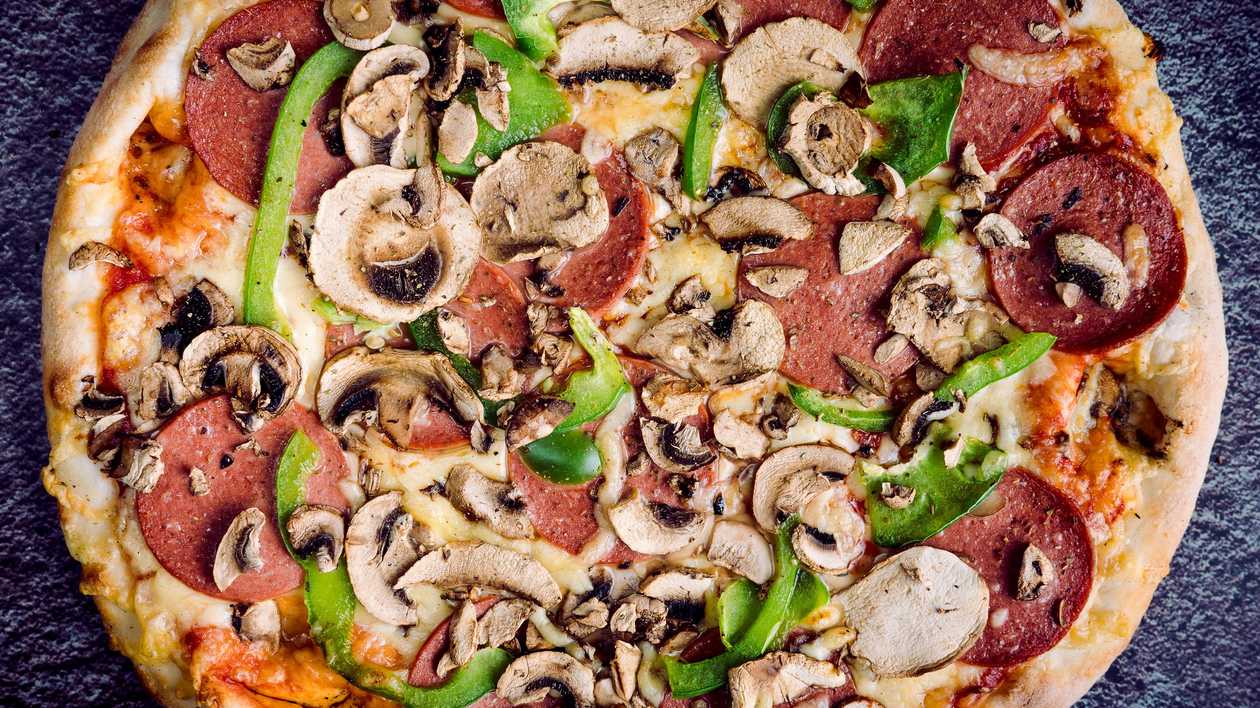 Mushroom pizza 23cm