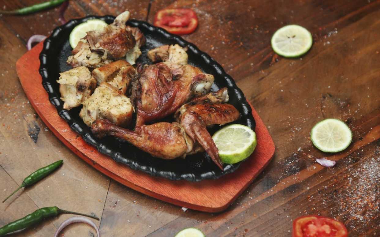 Meathub Smoked Goodness Bolt Food