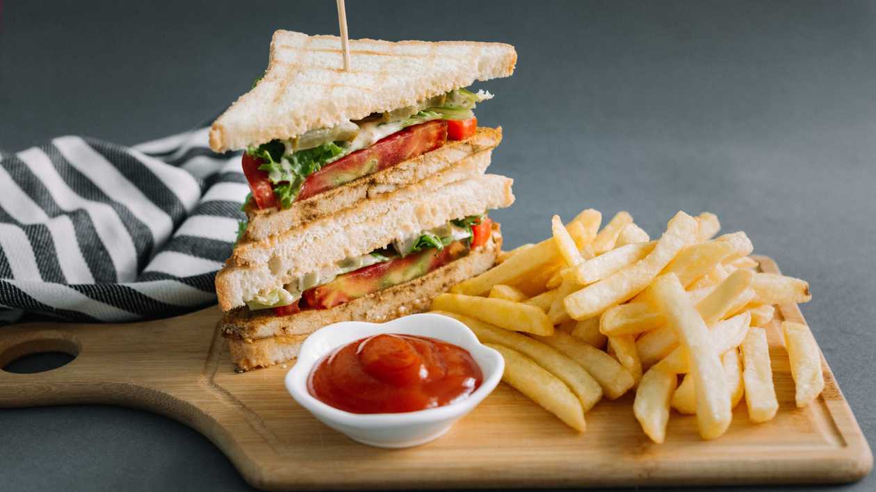Tofu Sandwich with Fries