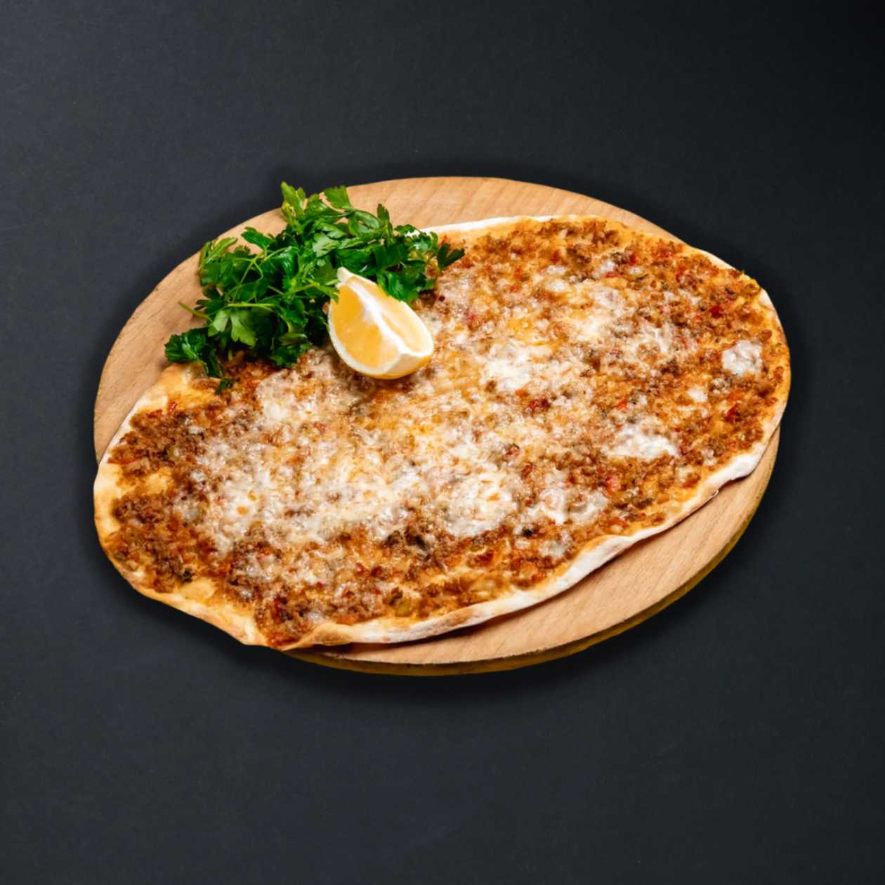 Lahmacun with Cheese