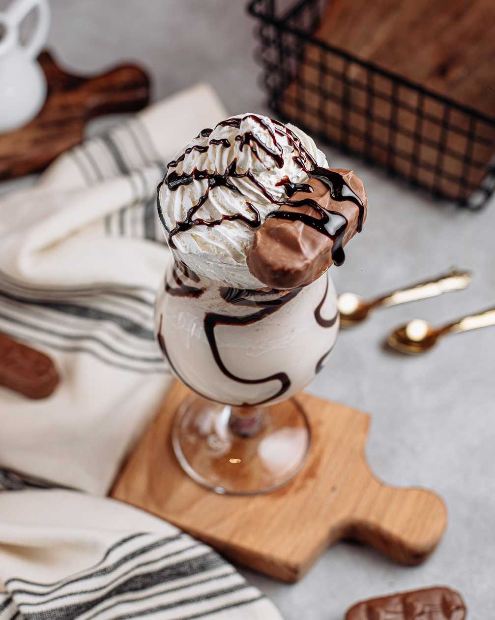 Bounty milkshake