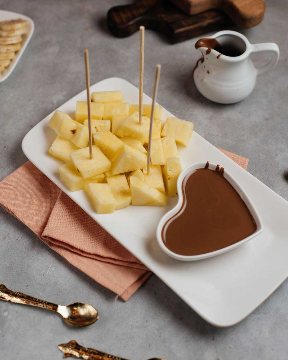 Pineapple fondue