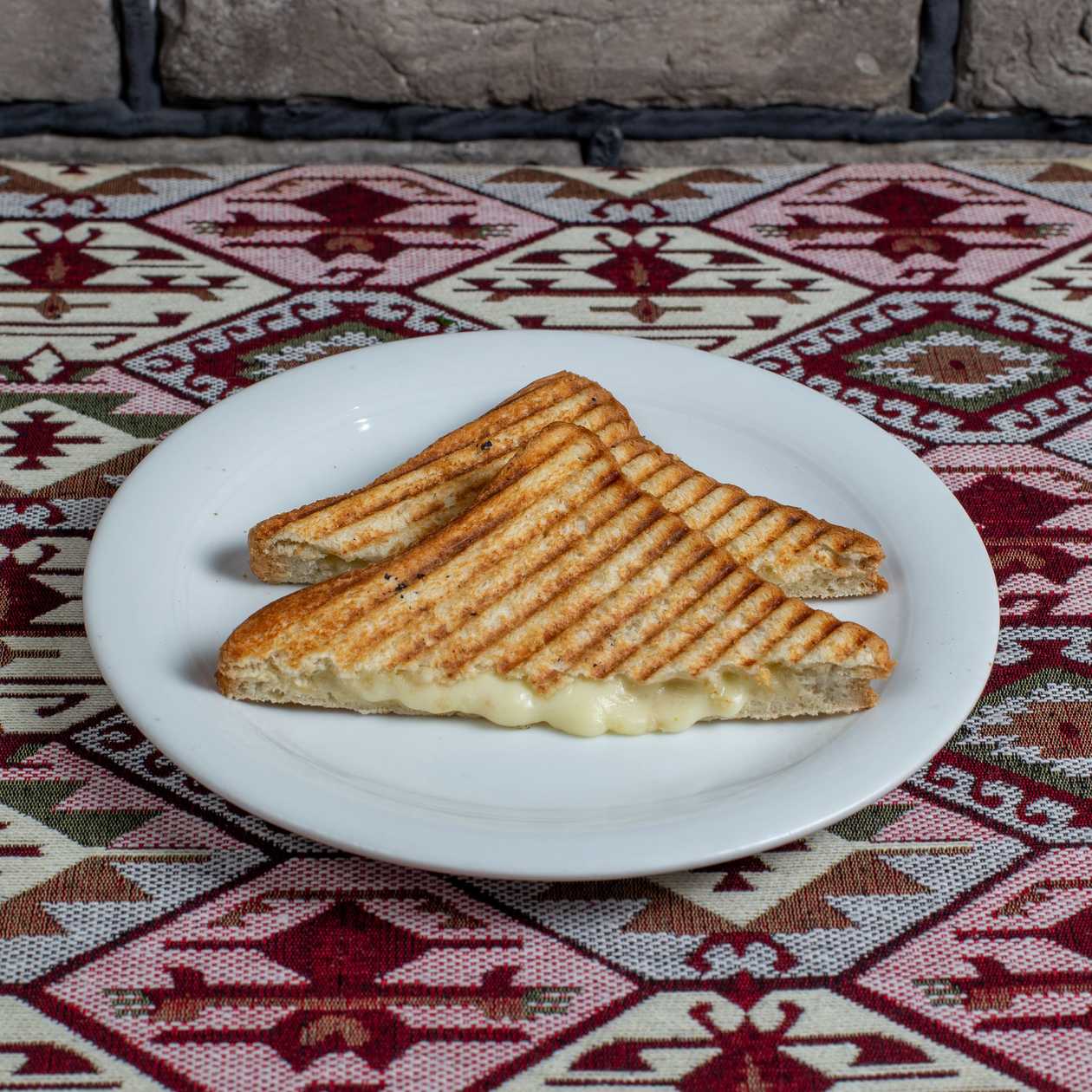 Pendirli tost
