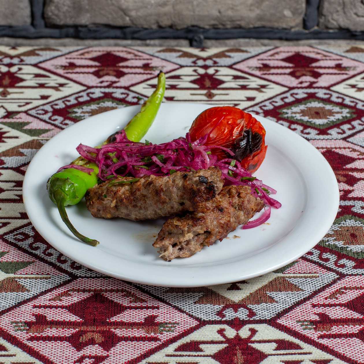 Lülə kabab