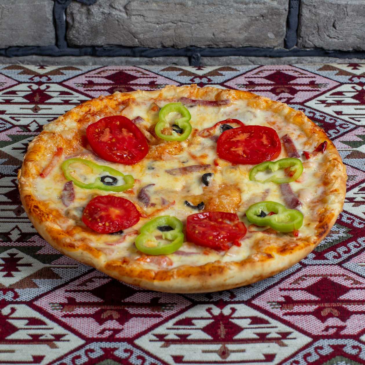 Qarışıq pizza