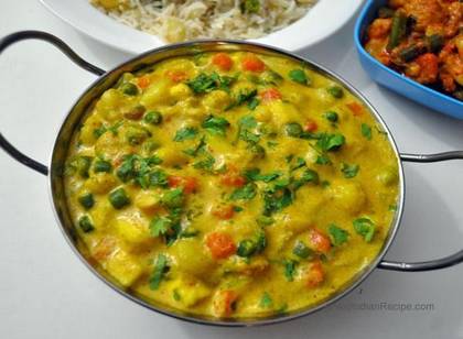 27. Vegetable korma (vegetables)