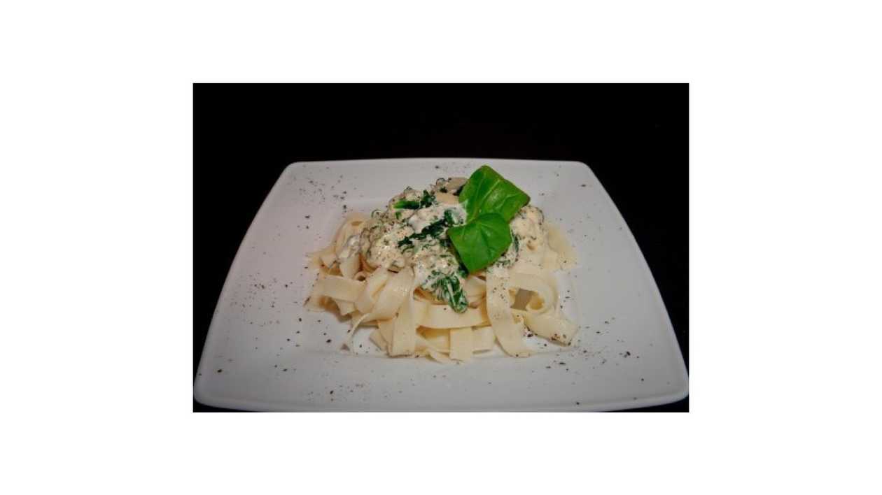 With Spinach and Gorgonzola