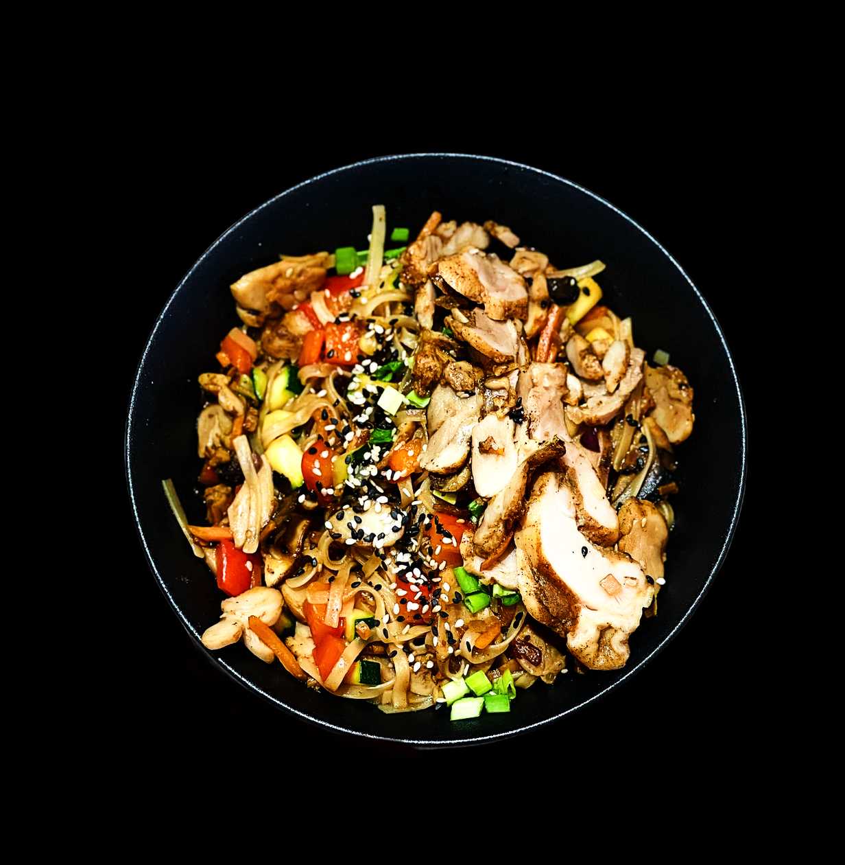 Wok su vištiena
