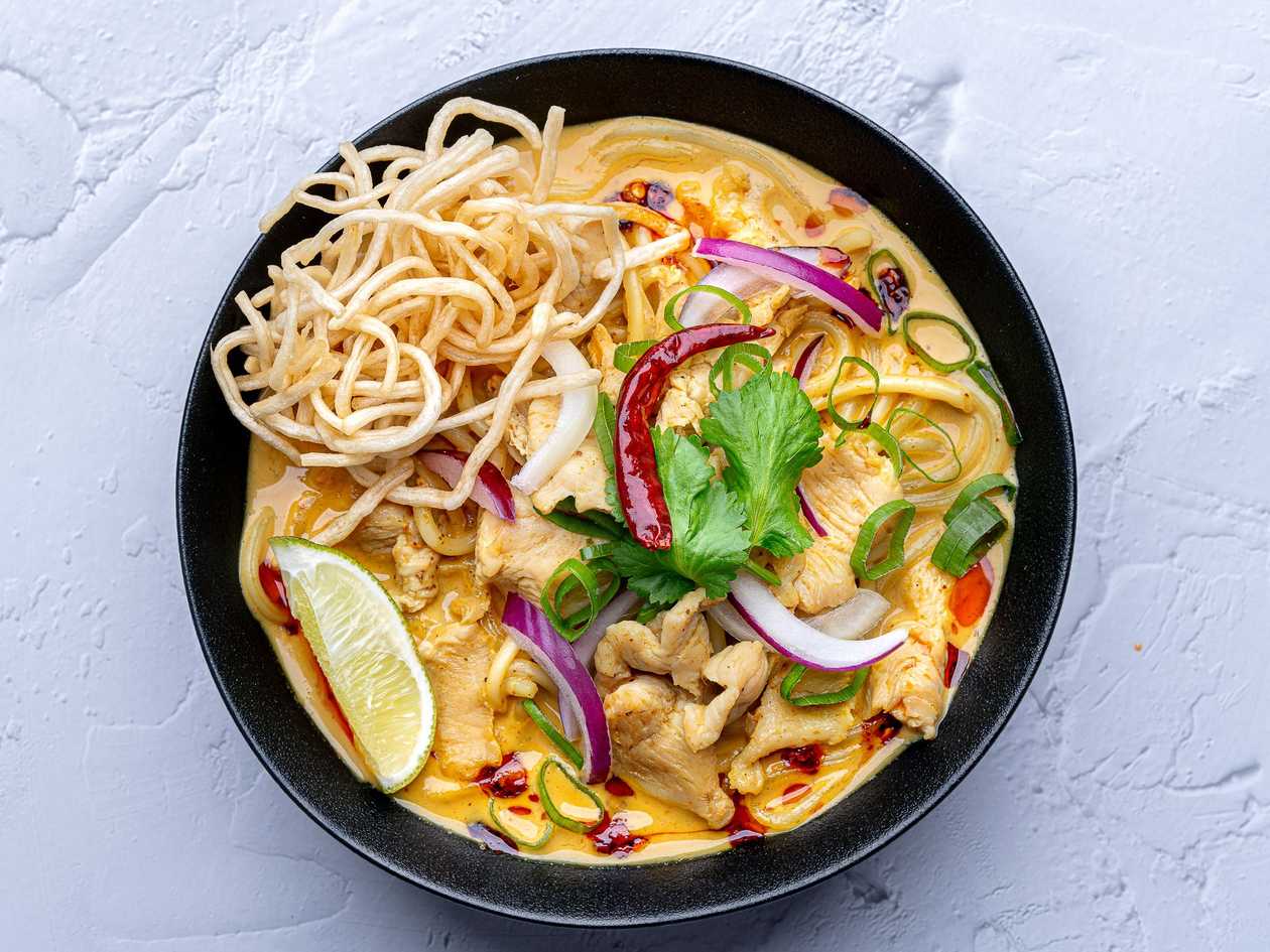 Kao Soi Yellow curry (Spicy)