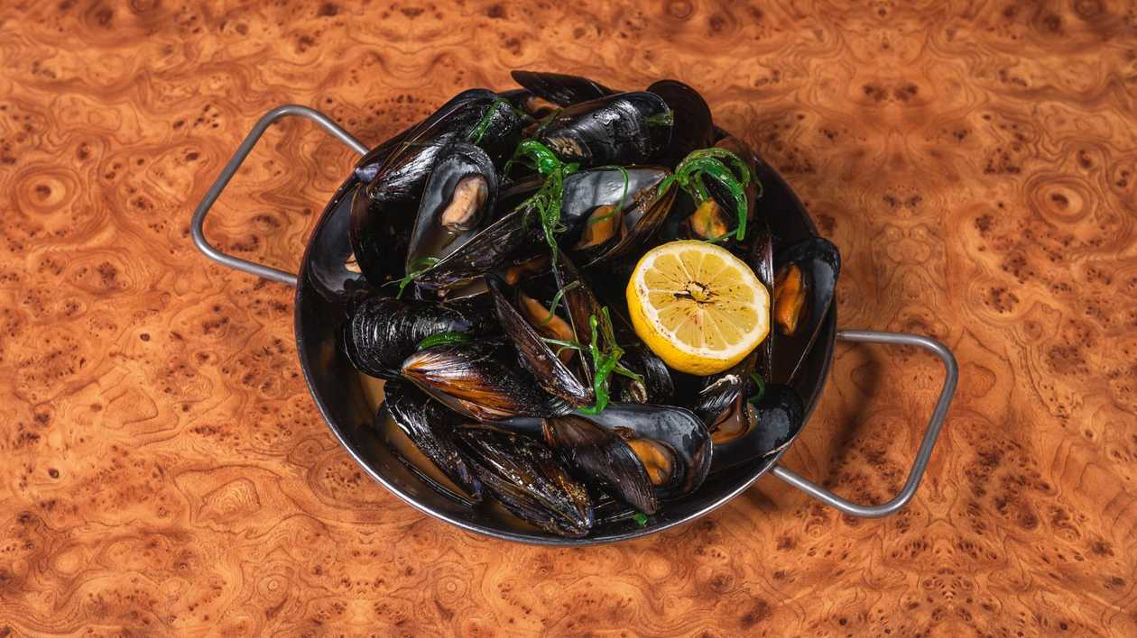 Fresh Mussels