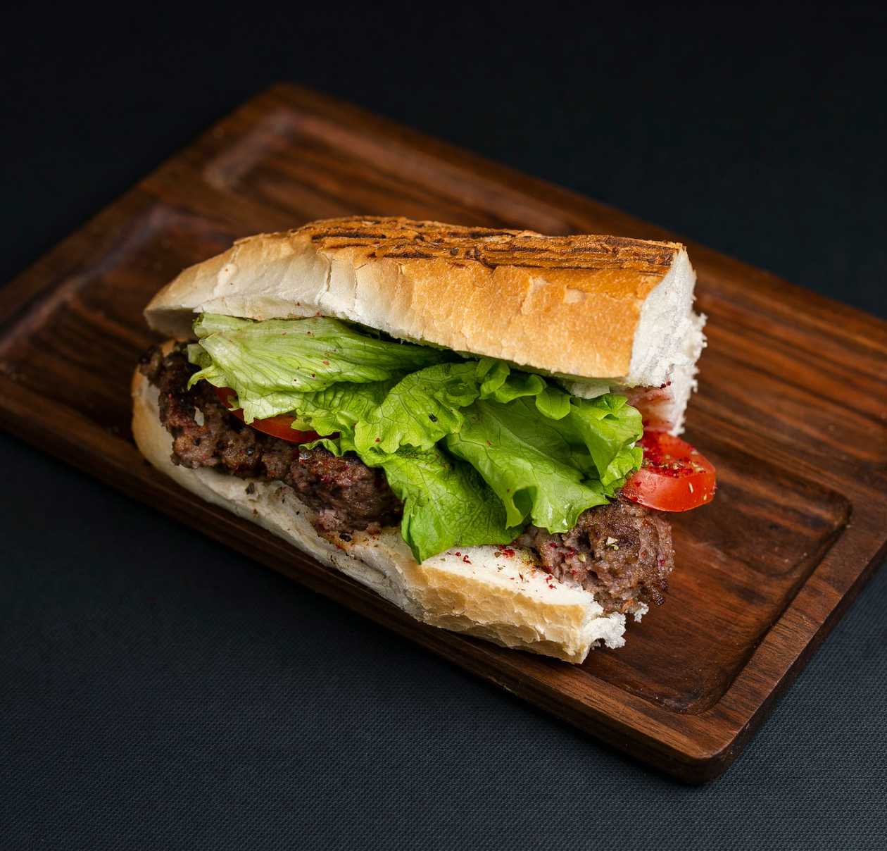 Küftə Ekmek (Pendirli)