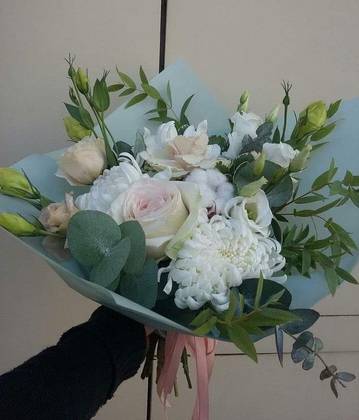 Rose, Decorative Cotton, Eucalyptus