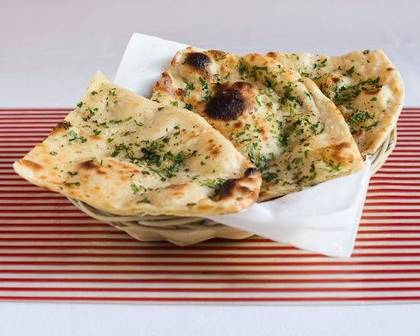 Garlic naan