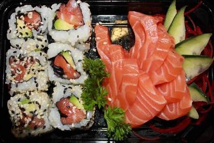Sushi Misto 16 Peças