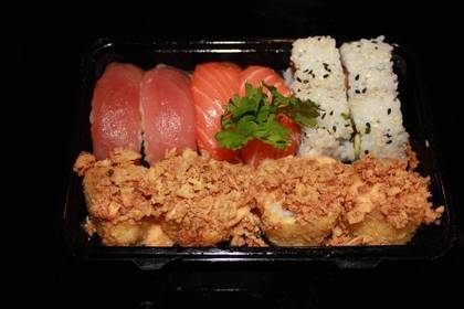 Sushi Misto 12 Peças