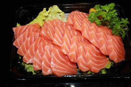 Salmon Sashimi 20 Pieces