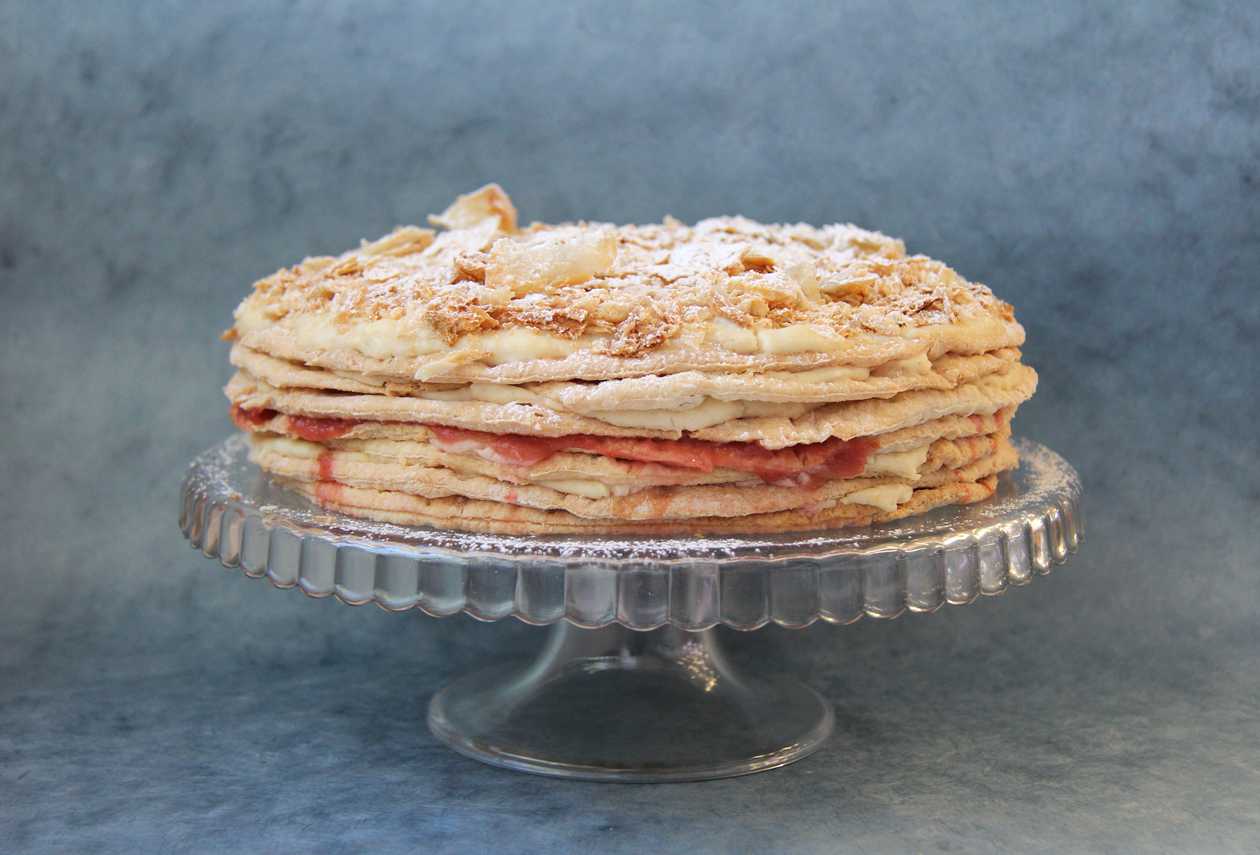 Vegan Napoleon with Rhubarb Jam 1.8 kg