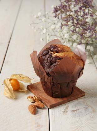 Royal marble cupcake